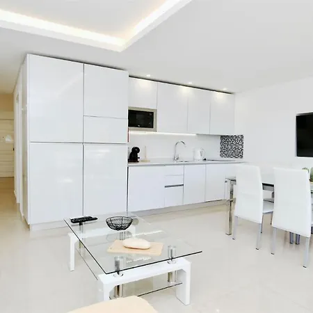 Maria Flat Cleverdetails 245, Sleeps 2 Adults, 2 Children Vilamoura